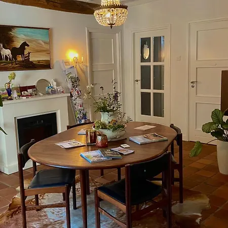 Hoeve Bij Vosselen