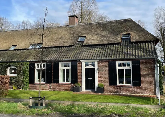 Hoeve Bij Vosselen
