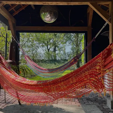 Hoeve Bij Vosselen 3* Asten